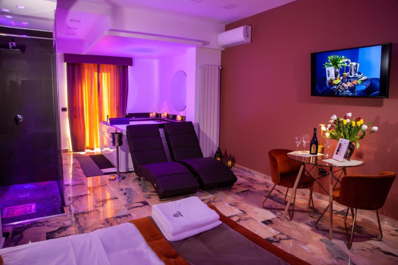 Hotel Ibisco Suites & Relax Pozzuoli Exterior foto